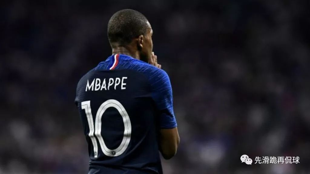  篮坛新星闪耀赛场，未来之星初露锋芒